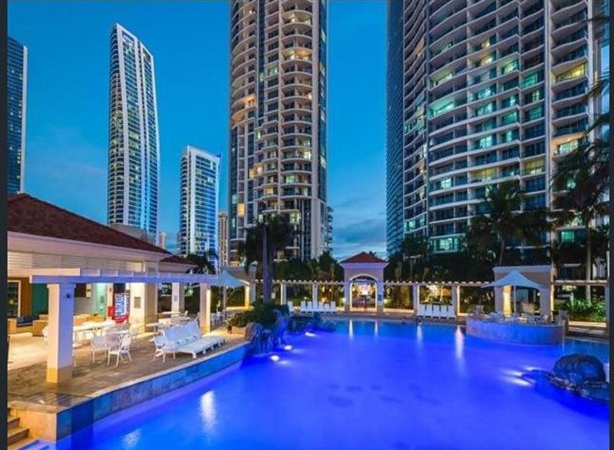 The Towers Of Chevron Renaissance - Holidays Gold Coast Exterior foto